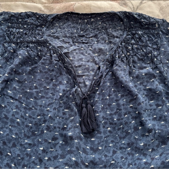 Navy blue abstract print Blouse with Tassel Detail, size L relaxed fit bohemian - Picture 6 of 12